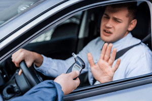 Alkoholkontrollen im Straßenverkehr: Wann muss man einen Alkoholtest machen?