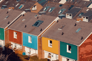 Ist das Parken mit einem LKW in einem Wohngebiet erlaubt?